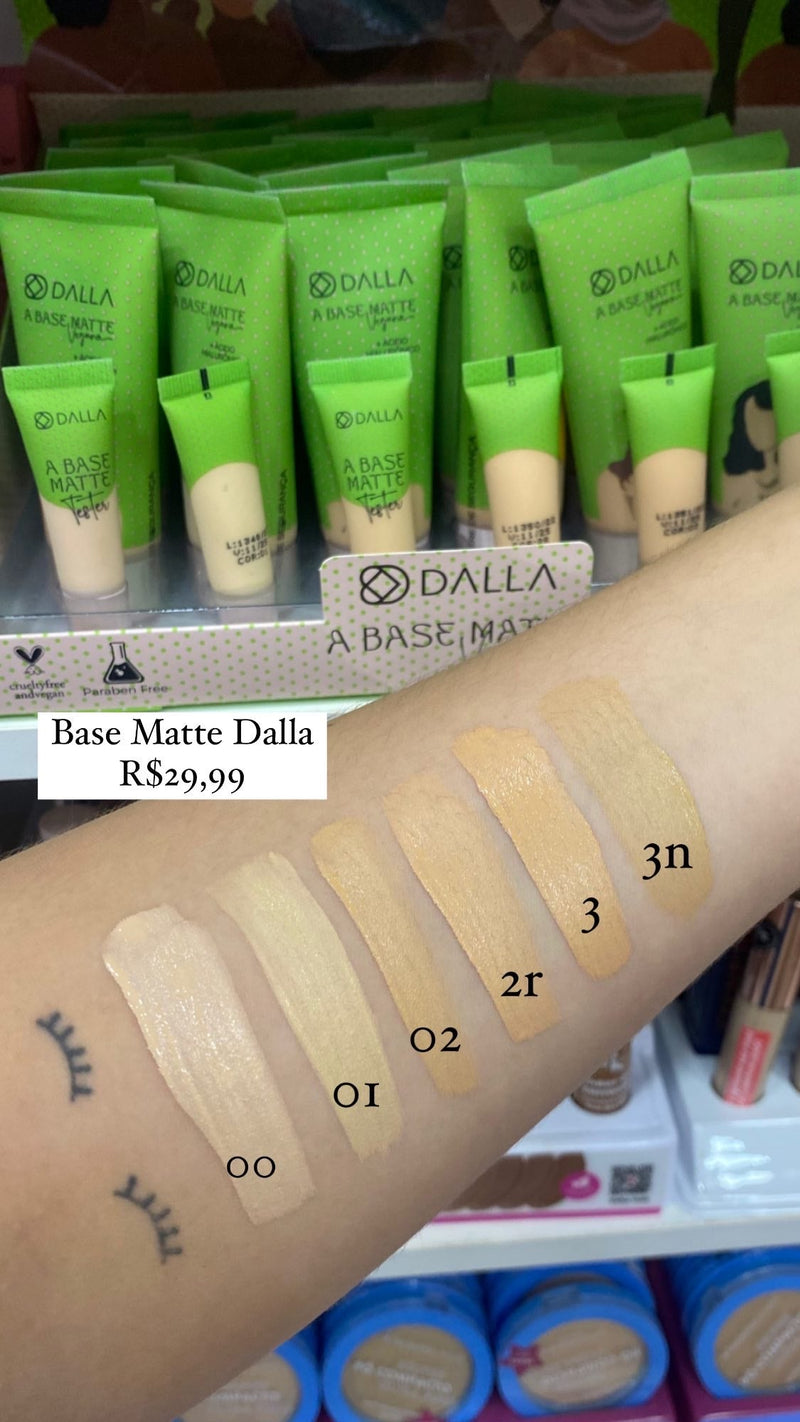 BASE MATTE VEGANA - DALLA MAKEUP